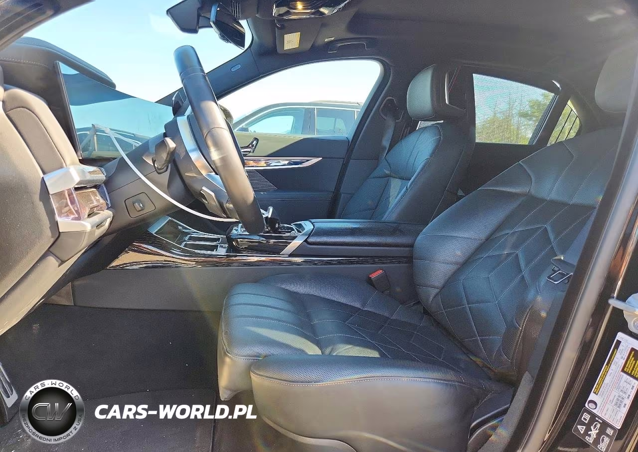 2024 BMW 740 Xi VIN:WBA33EH04RCT04513 - 7