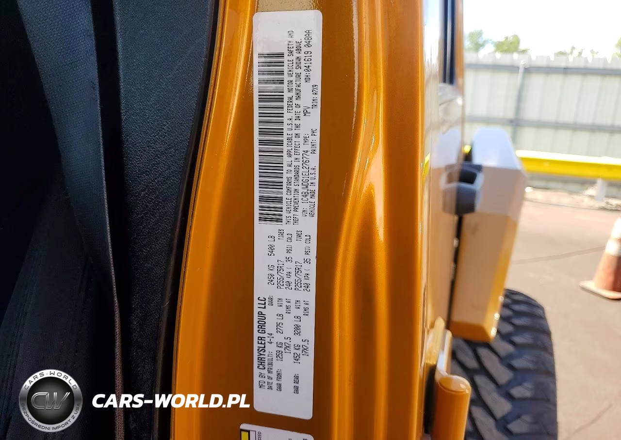 2014 Jeep Wrangler Unlimited Sport VIN:1C4BJWDG1EL276774 - 13
