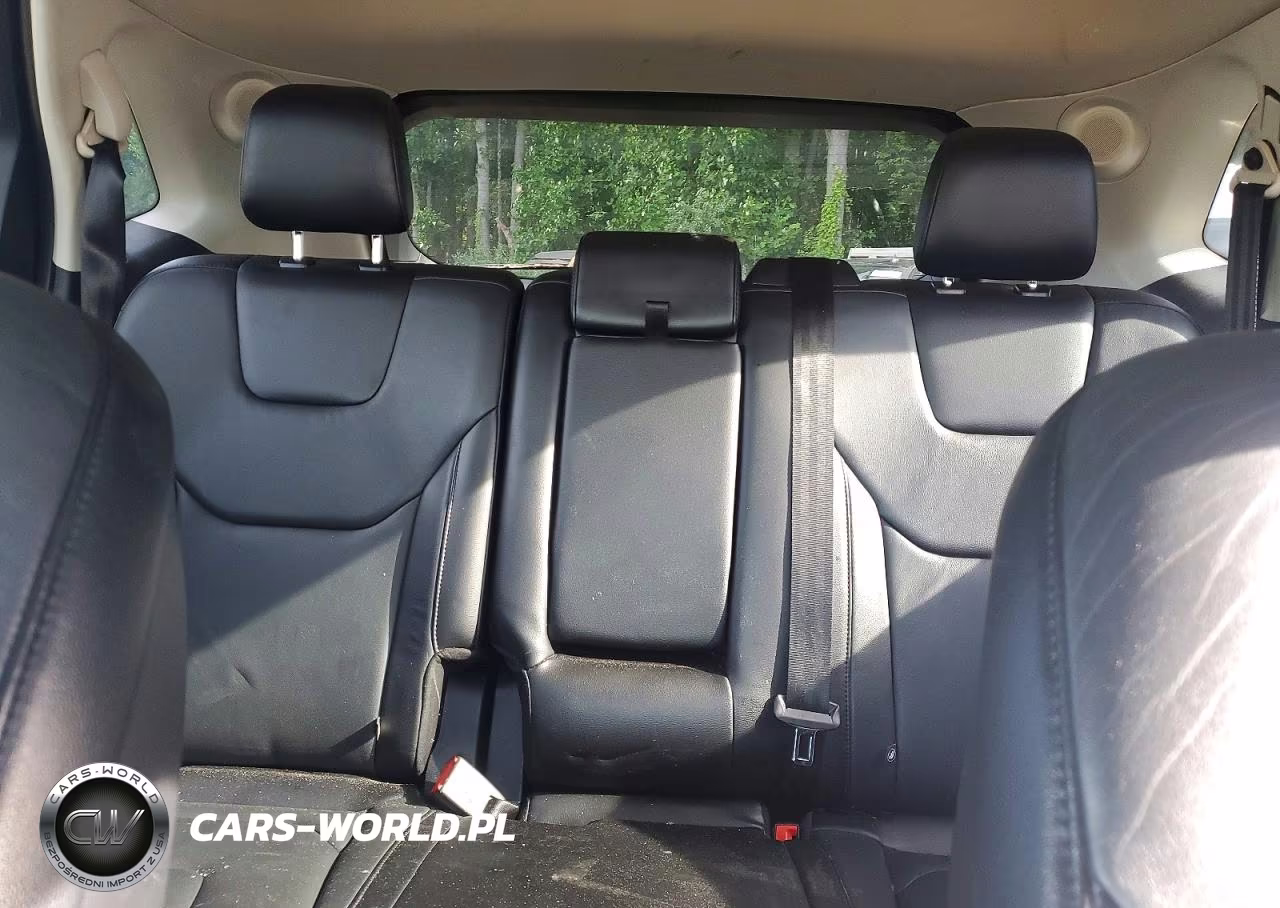 2018 Ford Edge Titanium VIN:2FMPK4K90JBB42534 - 10