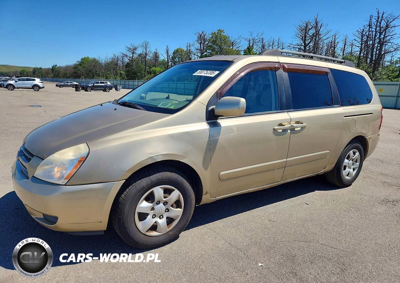 2008 Kia Sedona Lx