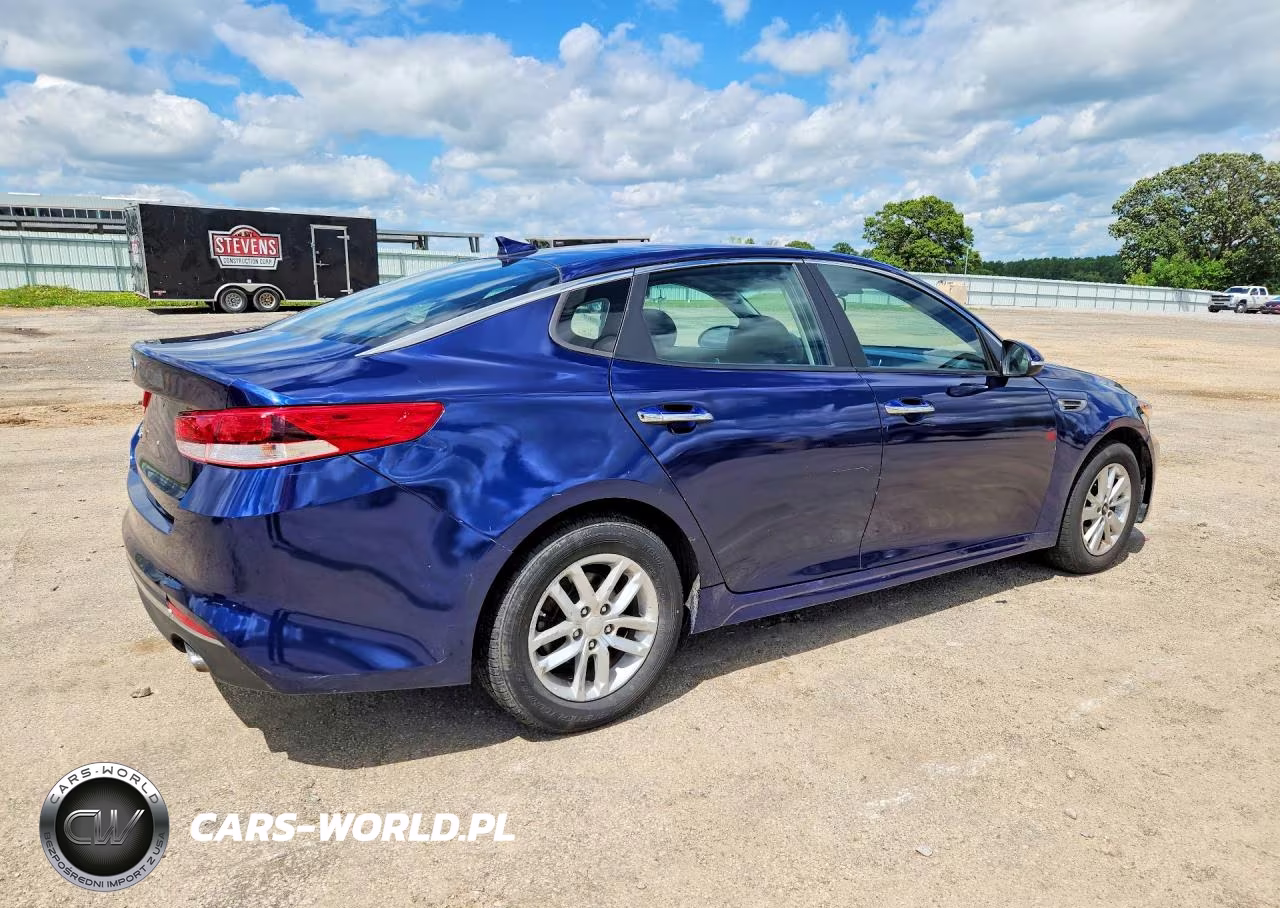 2018 Kia Optima Lx VIN:5XXGT4L34JG214413 - 3
