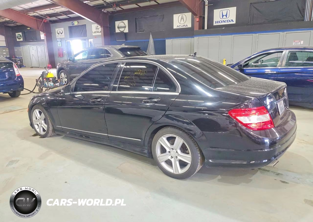 2011 Mercedes-Benz C 300 4Matic VIN:WDDGF8BB1BR183603 - 2