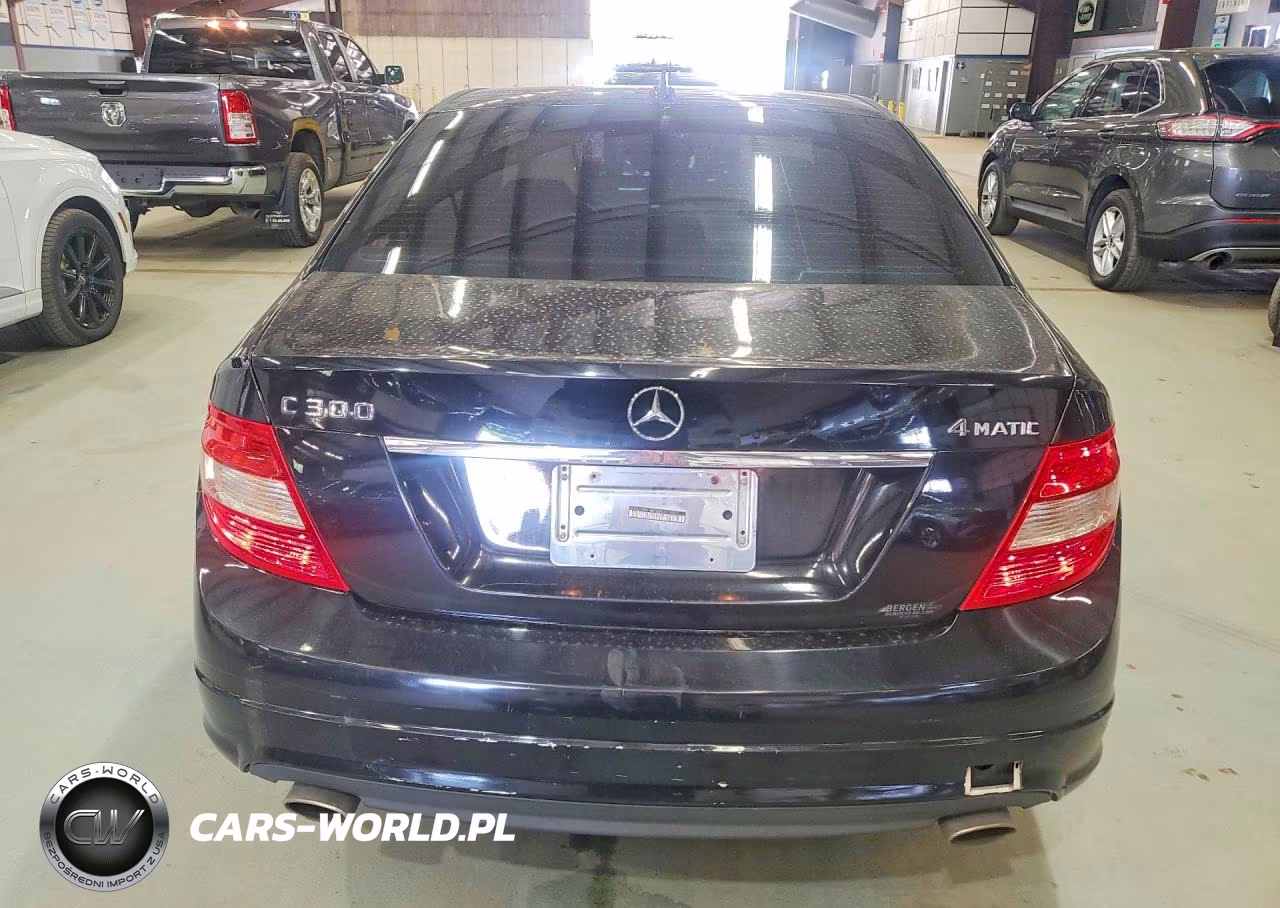 2011 Mercedes-Benz C 300 4Matic VIN:WDDGF8BB1BR183603 - 6