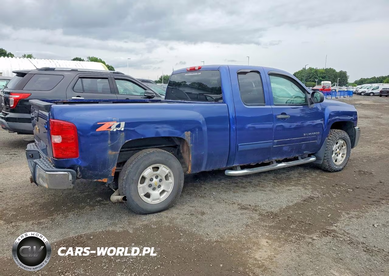 2013 Chevrolet Silverado K1500 Lt VIN:1GCRKSE70DZ197921 - 3