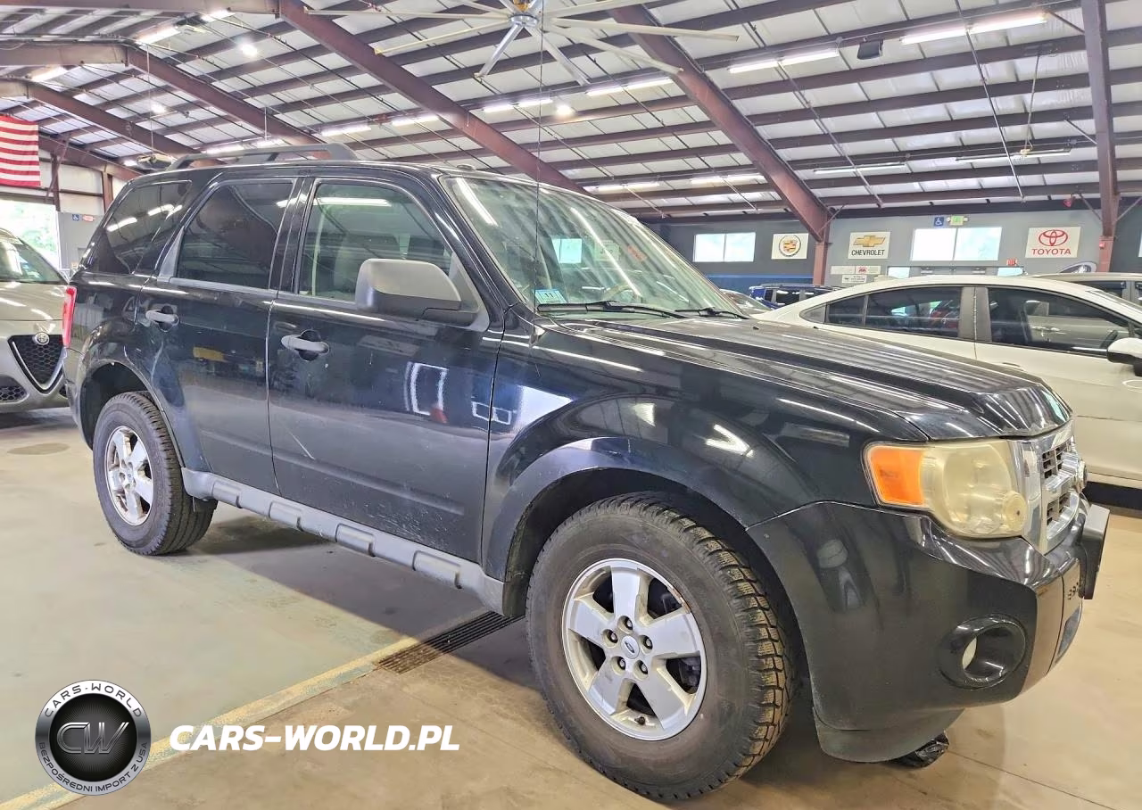 2010 Ford Escape Xlt VIN:1FMCU9DGXAKB50258 - 4
