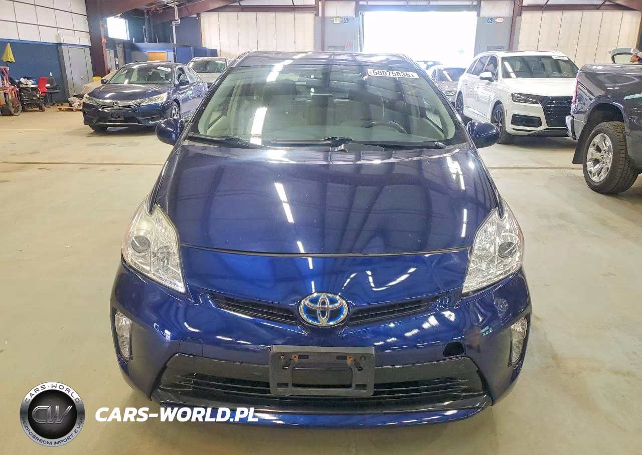2014 Toyota Prius Two VIN:JTDKN3DU5E0387239 - 5