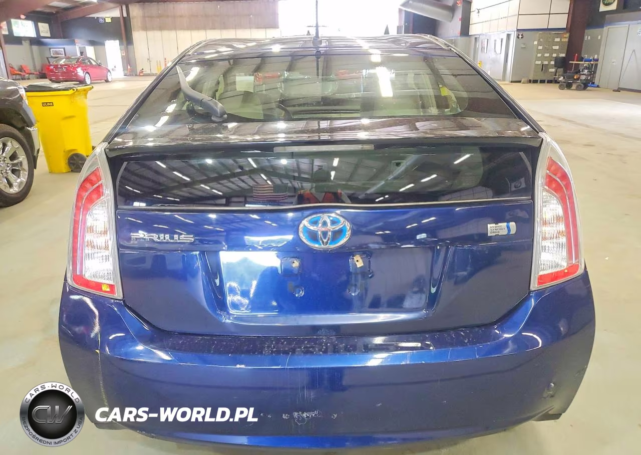 2014 Toyota Prius Two VIN:JTDKN3DU5E0387239 - 6