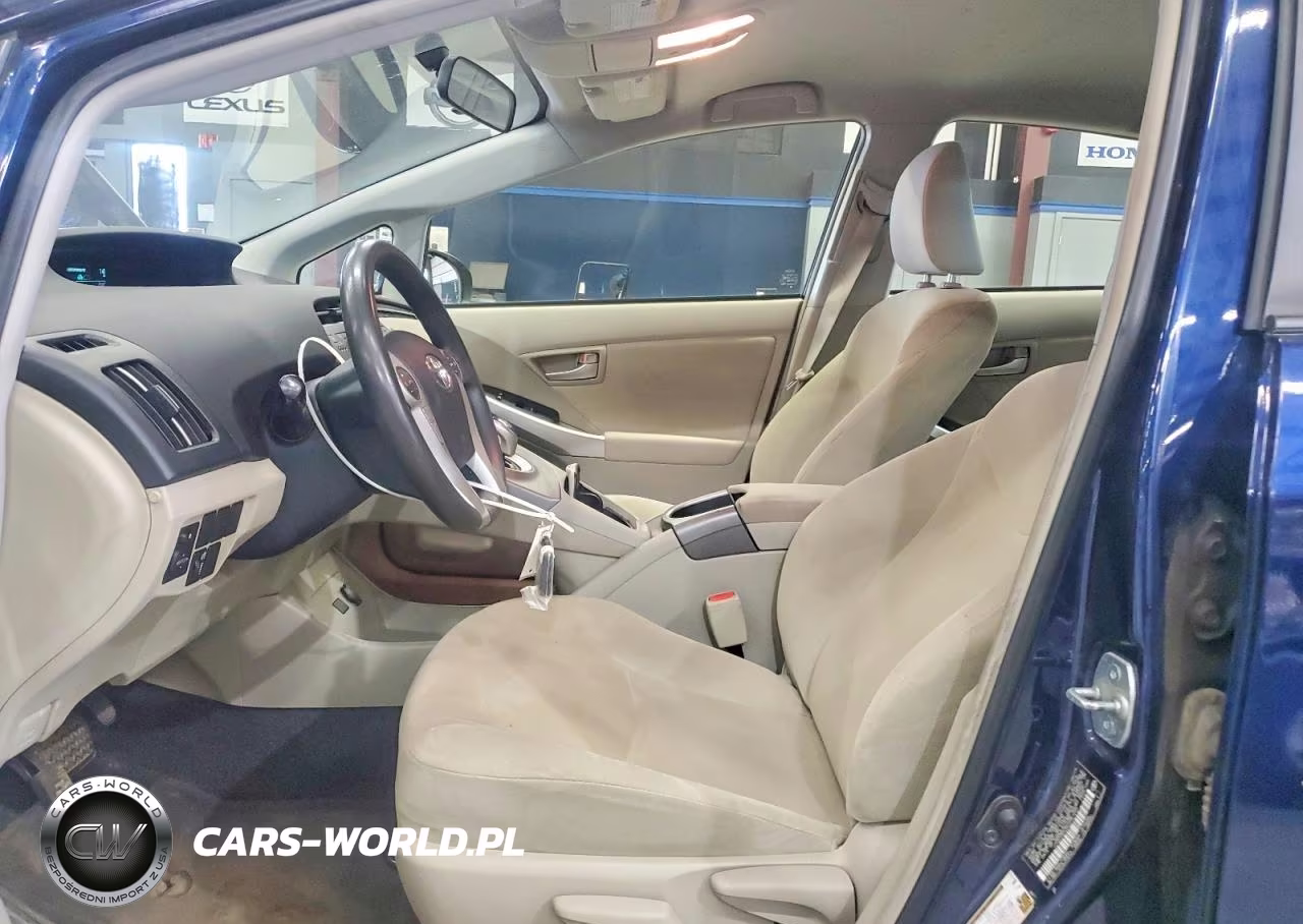 2014 Toyota Prius Two VIN:JTDKN3DU5E0387239 - 7