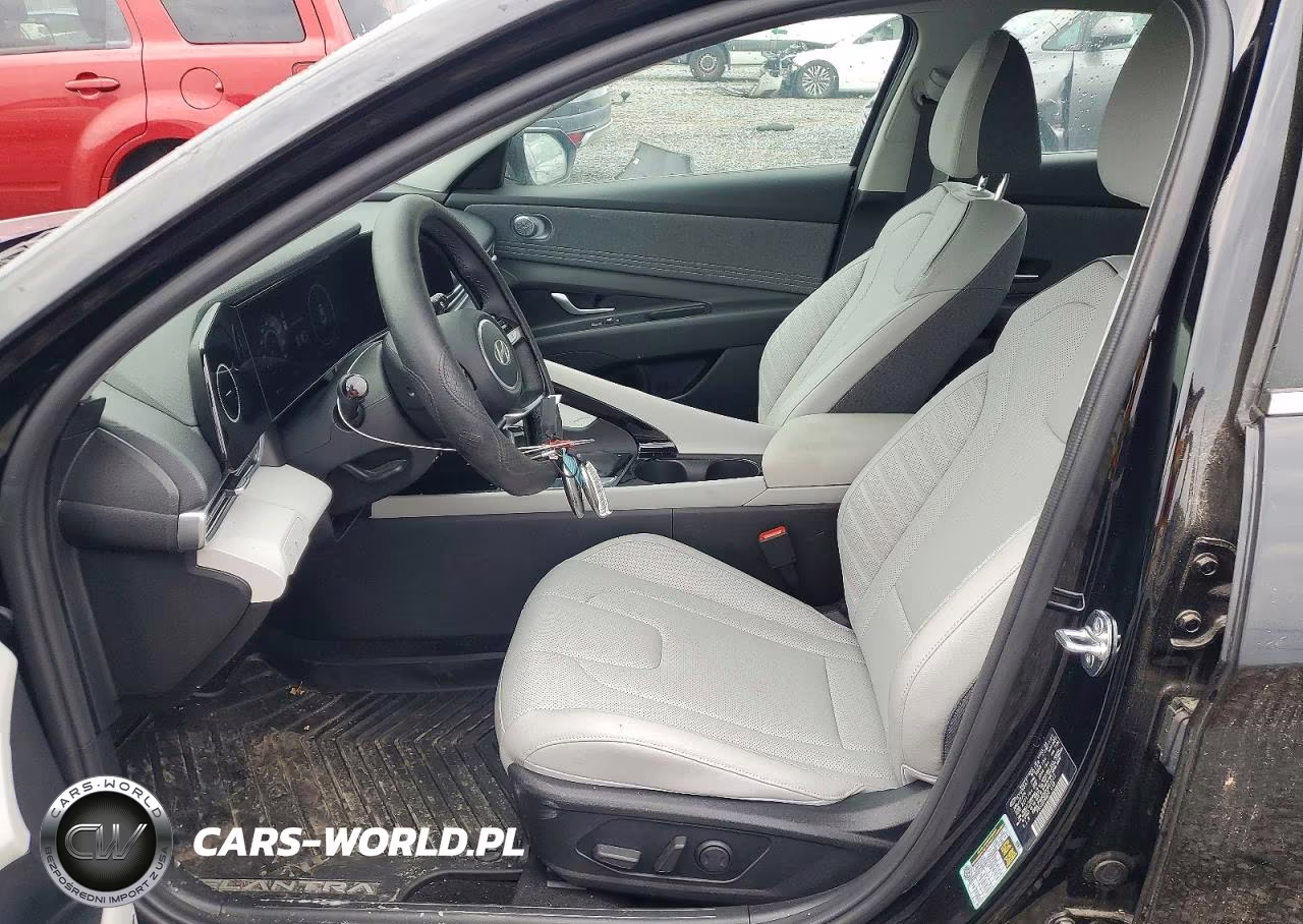 2024 Hyundai Elantra Limited VIN:KMHLP4DGXRU801012 - 7