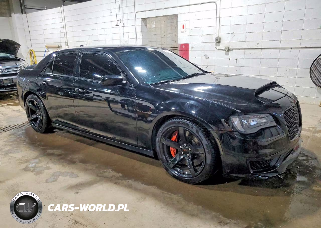 2014 Chrysler 300 VIN:2C3CCAAG7EH120195 - 4