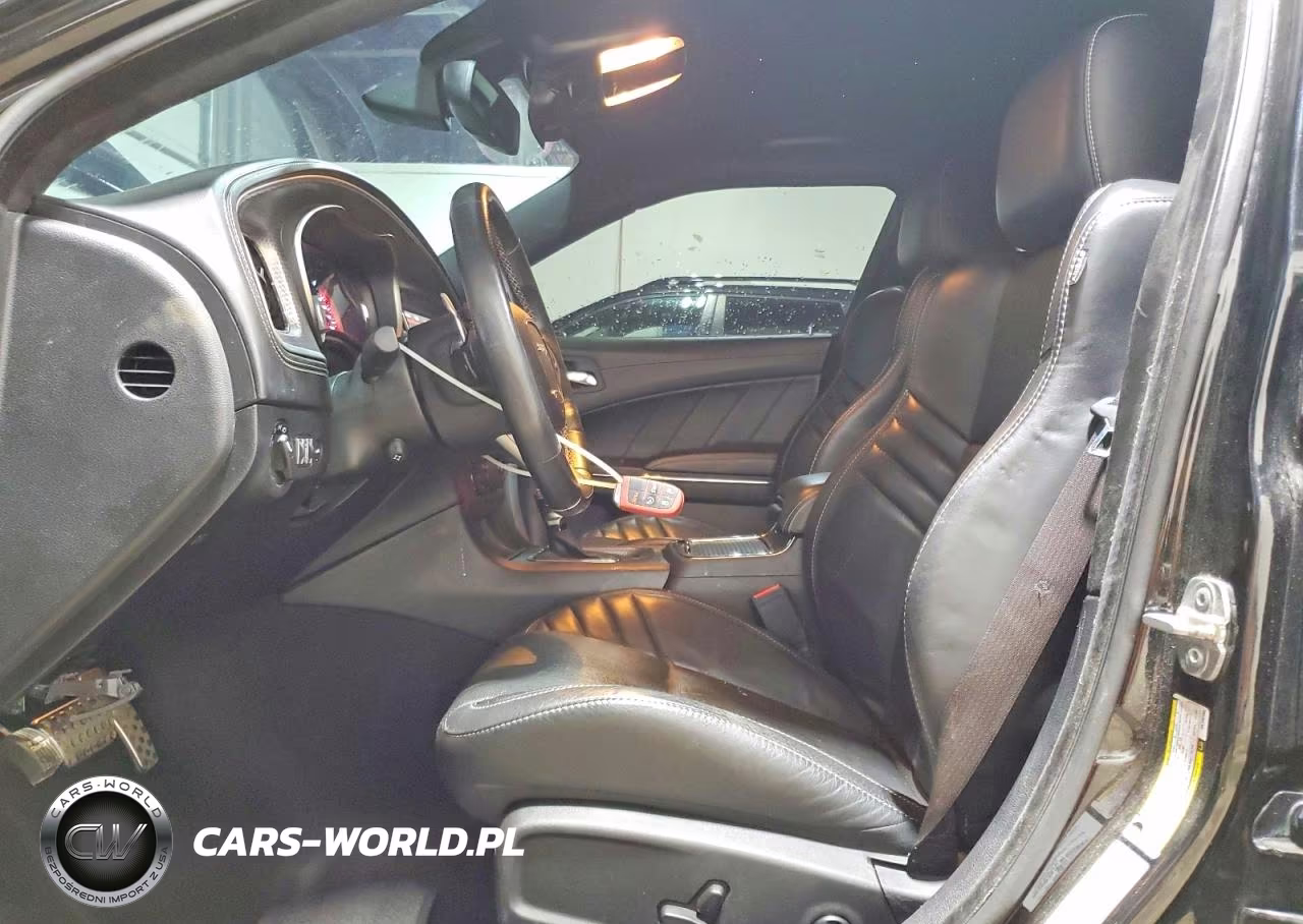 2014 Chrysler 300 VIN:2C3CCAAG7EH120195 - 7