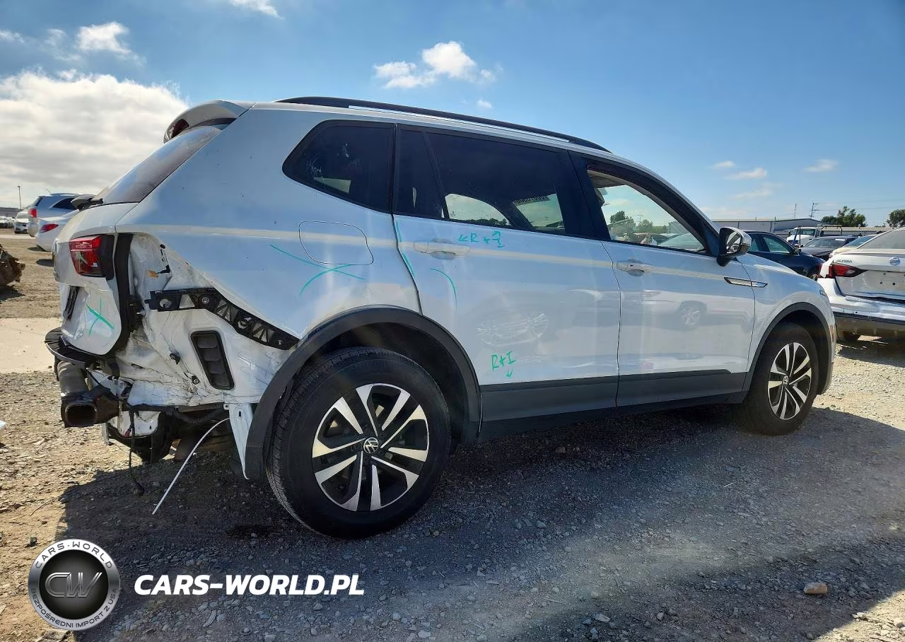 2024 Volkswagen Tiguan S VIN:3VVRB7AX8RM177204 - 3