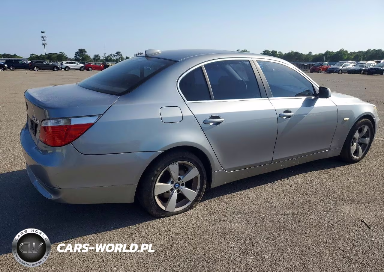 2006 BMW 525 Xi VIN:WBANF335X6CS37922 - 3