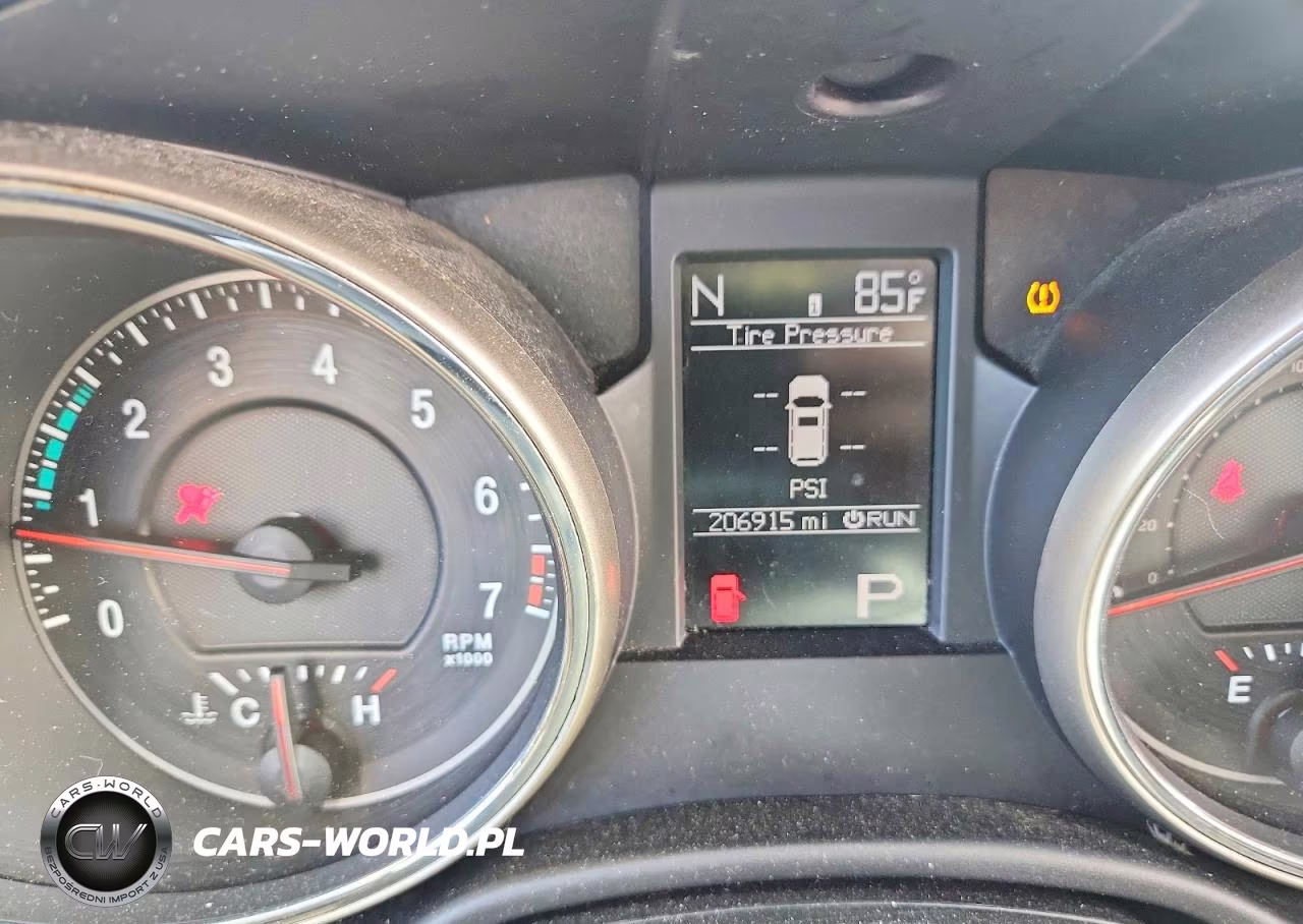 2011 Jeep Grand Cherokee Limited VIN:1J4RR5GG2BC624679 - 9