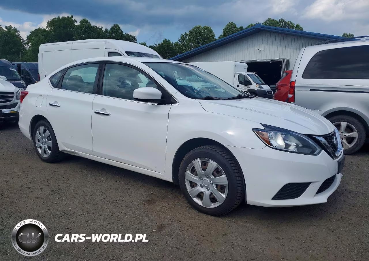 2016 Nissan Sentra S VIN:3N1AB7AP8GY303419 - 4