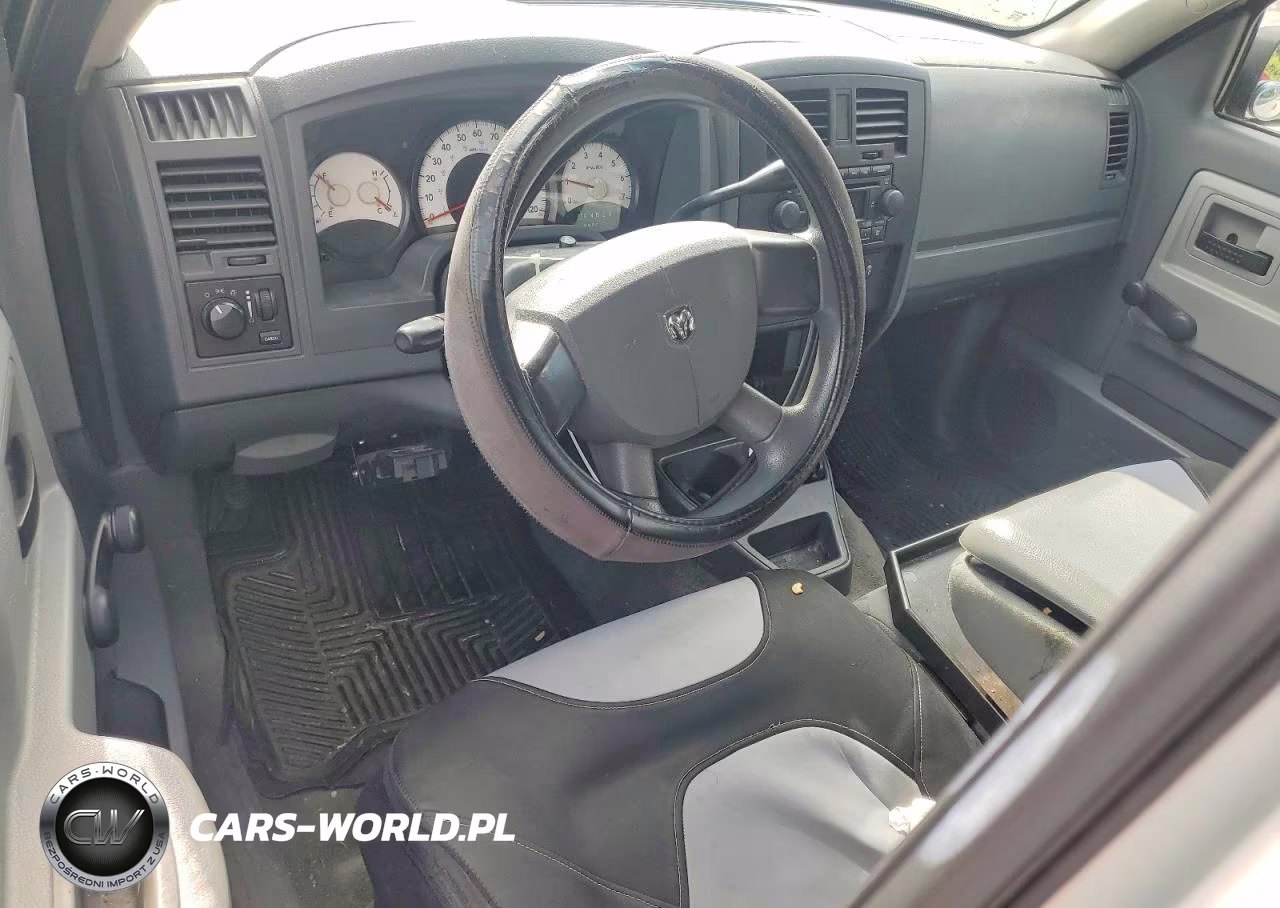 2007 Dodge Dakota Quad VIN:1D7HW28K07S144364 - 8