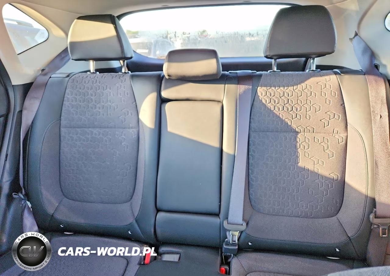 2026 Kia Seltos S VIN:KNDEUCAA4T7893658 - 10