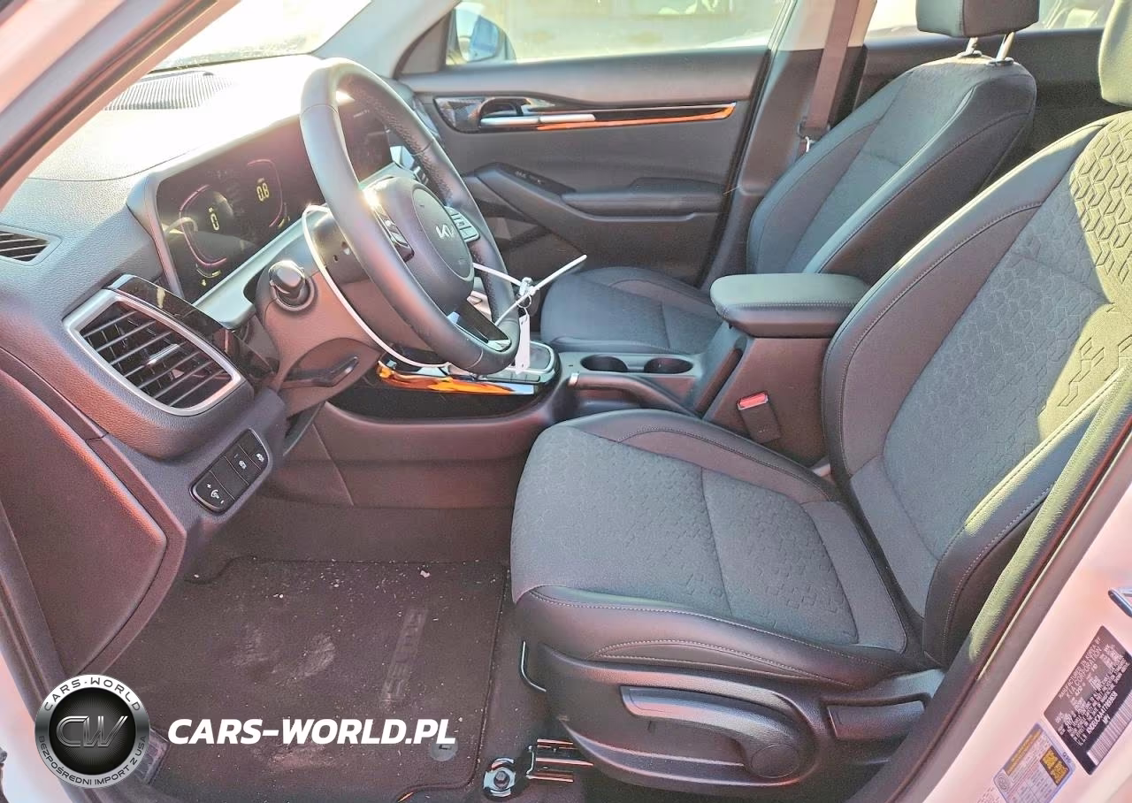 2026 Kia Seltos S VIN:KNDEUCAA4T7893658 - 7