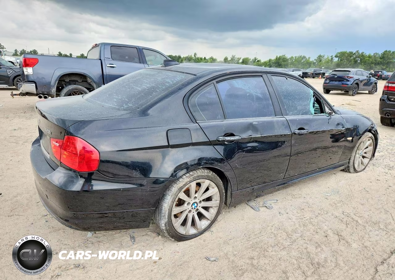 2011 BMW 328 I VIN:WBAPH7C50BE130838 - 3