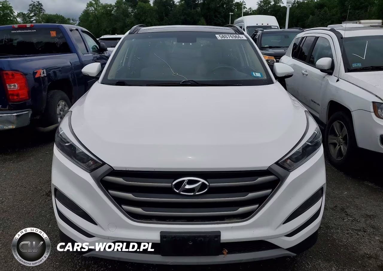 2018 Hyundai Tucson Value VIN:KM8J3CA25JU684742 - 5