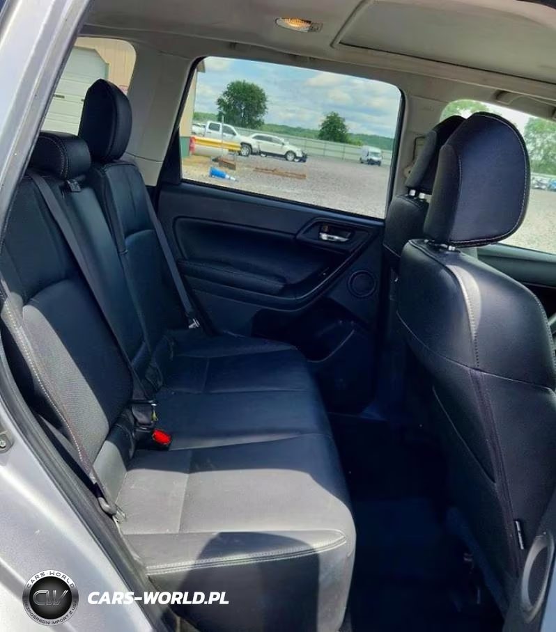 2014 Subaru Forester 2.5I Touring VIN:JF2SJAMC9EH490867 - 10