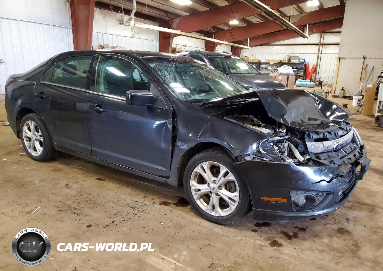 2012 Ford Fusion Se VIN:3FAHP0HA7CR357276 - 4