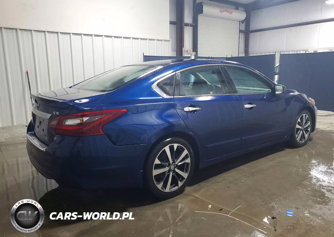2017 Nissan Altima 2.5 Sr VIN:1N4AL3AP9HC129900 - 3