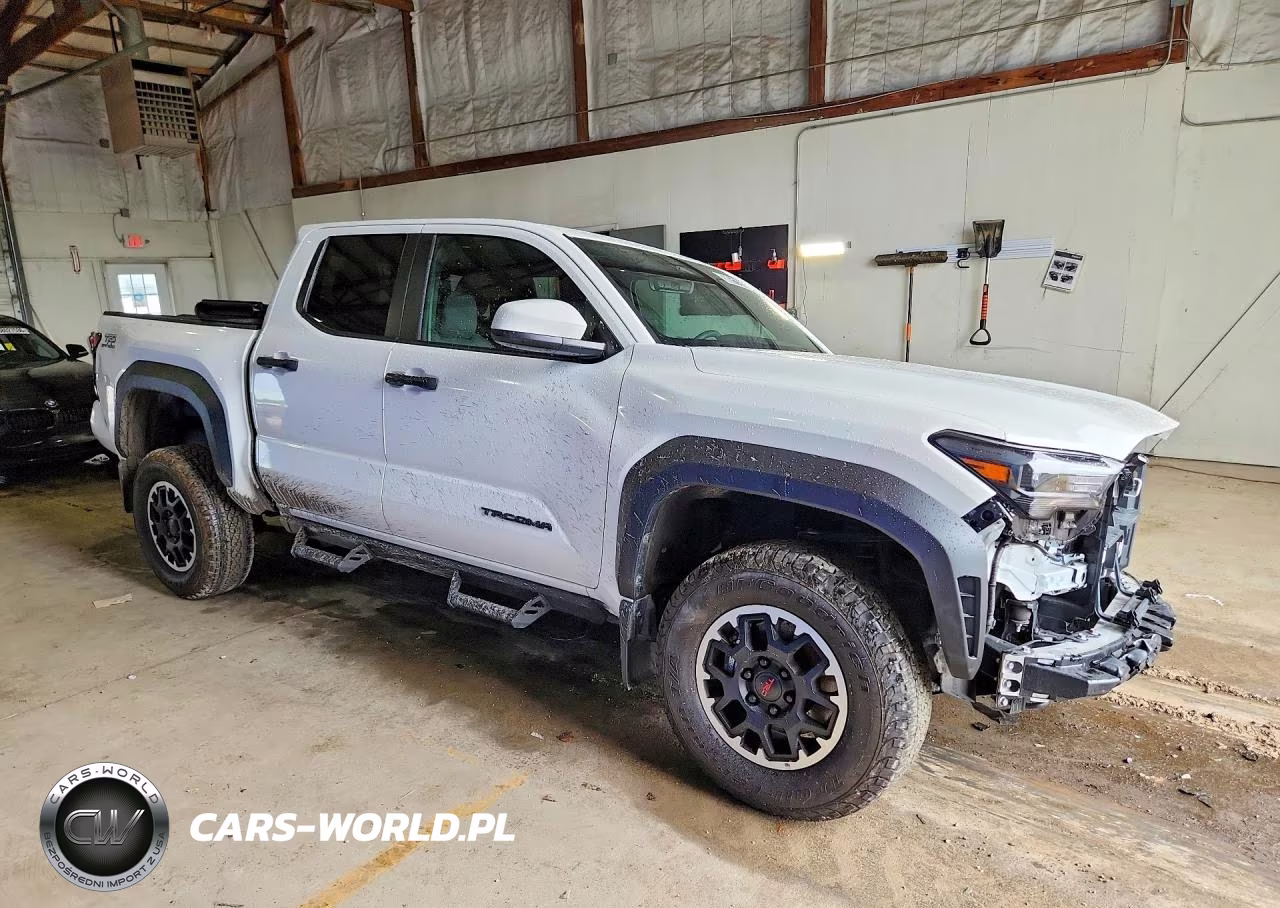 2025 Toyota Tacoma Trd Off-Road VIN:3TMLB5JN6SM194340 - 4