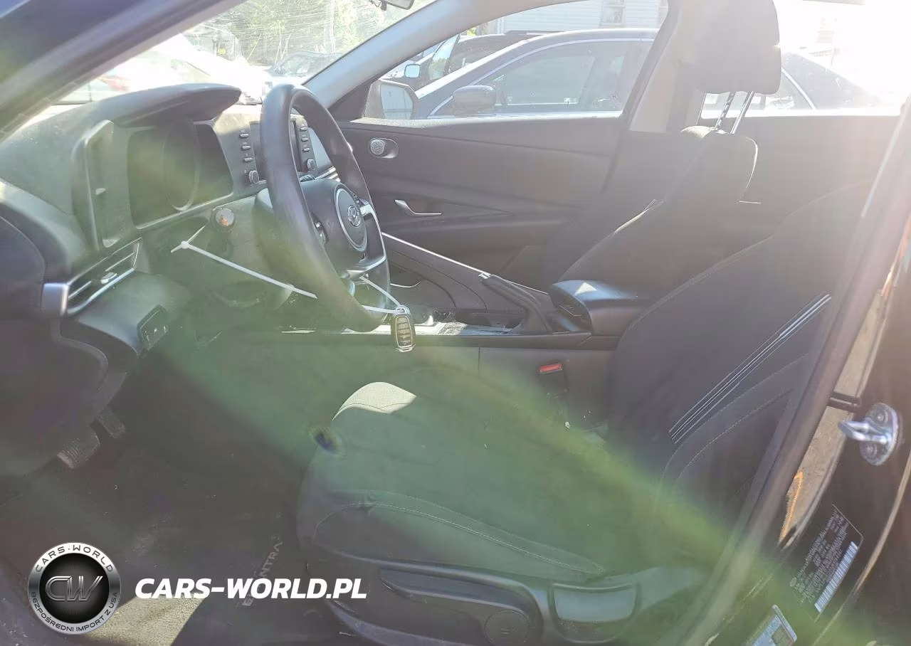 2021 Hyundai Elantra Sel VIN:5NPLM4AG6MH044341 - 7