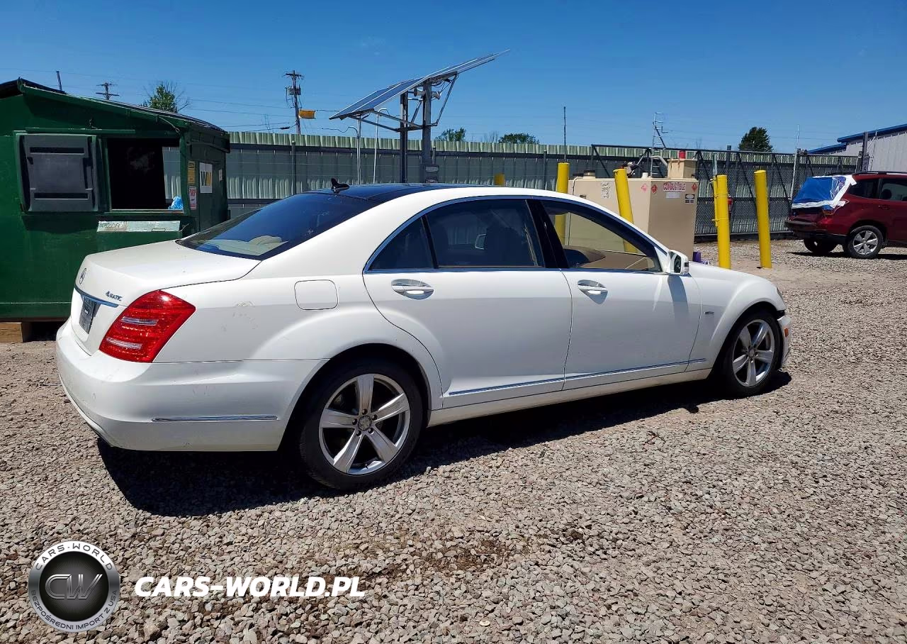 2012 Mercedes-Benz S 550 4Matic VIN:WDDNG9EB9CA474775 - 3