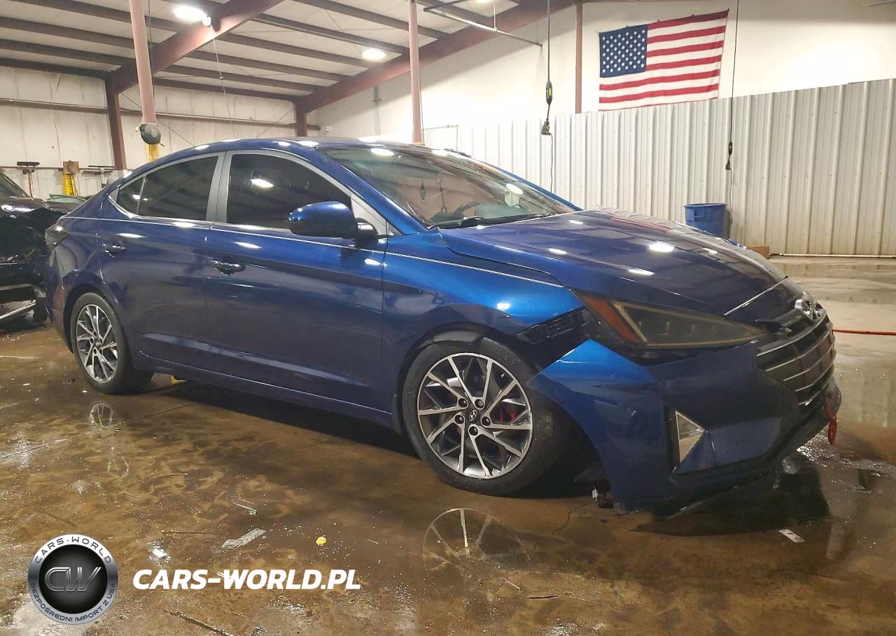 2020 Hyundai Elantra Limited VIN:5NPD84LF5LH616835 - 4