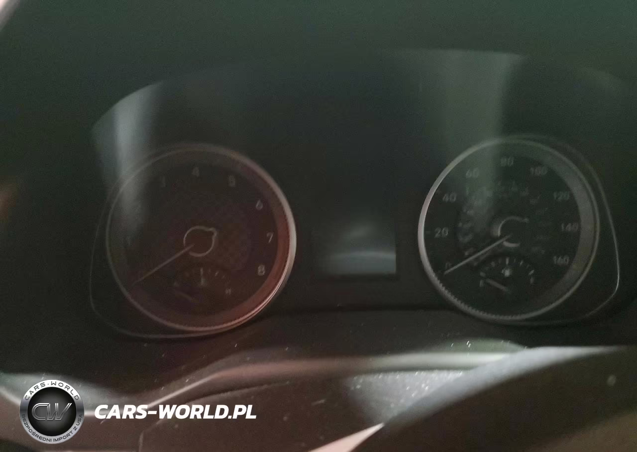 2020 Hyundai Elantra Limited VIN:5NPD84LF5LH616835 - 9