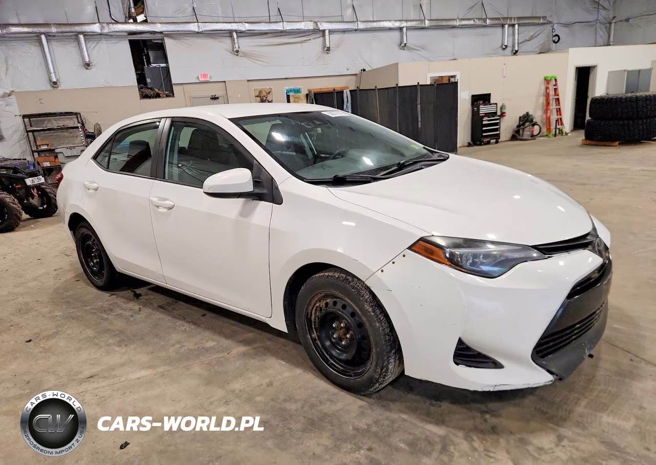2019 Toyota Corolla Le VIN:5YFBURHE2KP938642 - 4
