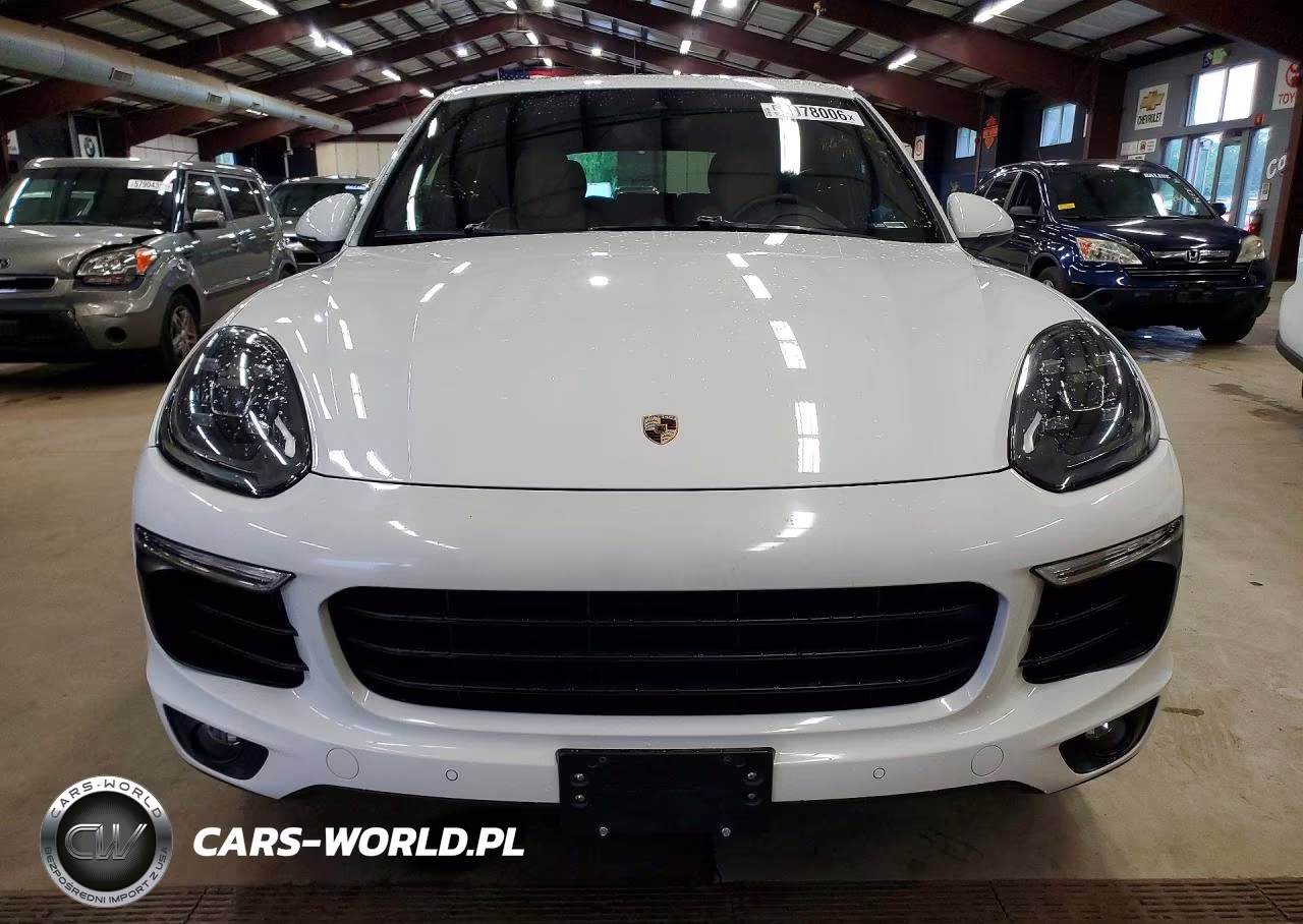 2015 Porsche Cayenne S VIN:WP1AB2A22FLA57445 - 5
