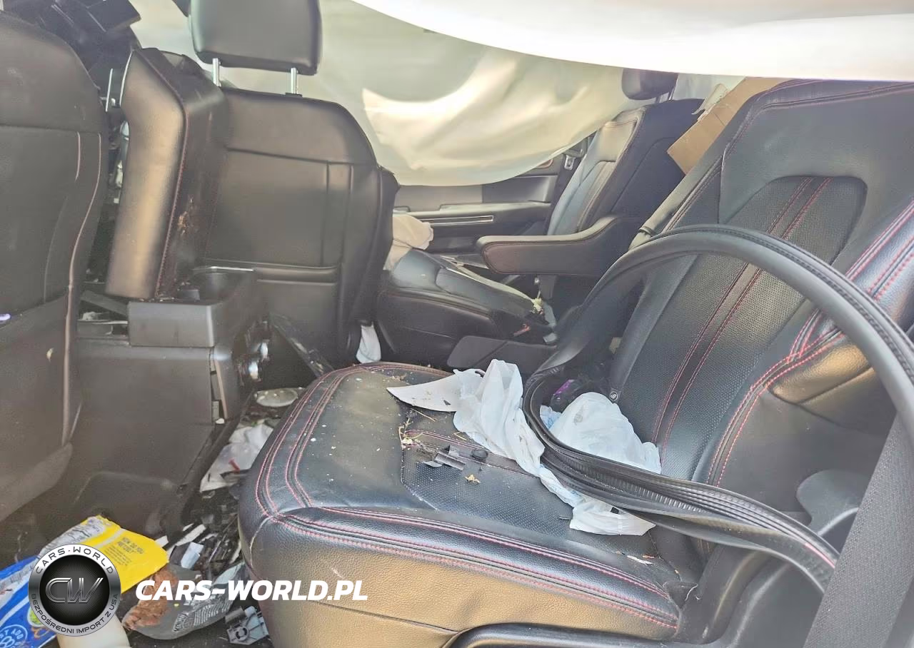 2019 Ford Expedition Limited VIN:1FMJU2AT0KEA65364 - 11