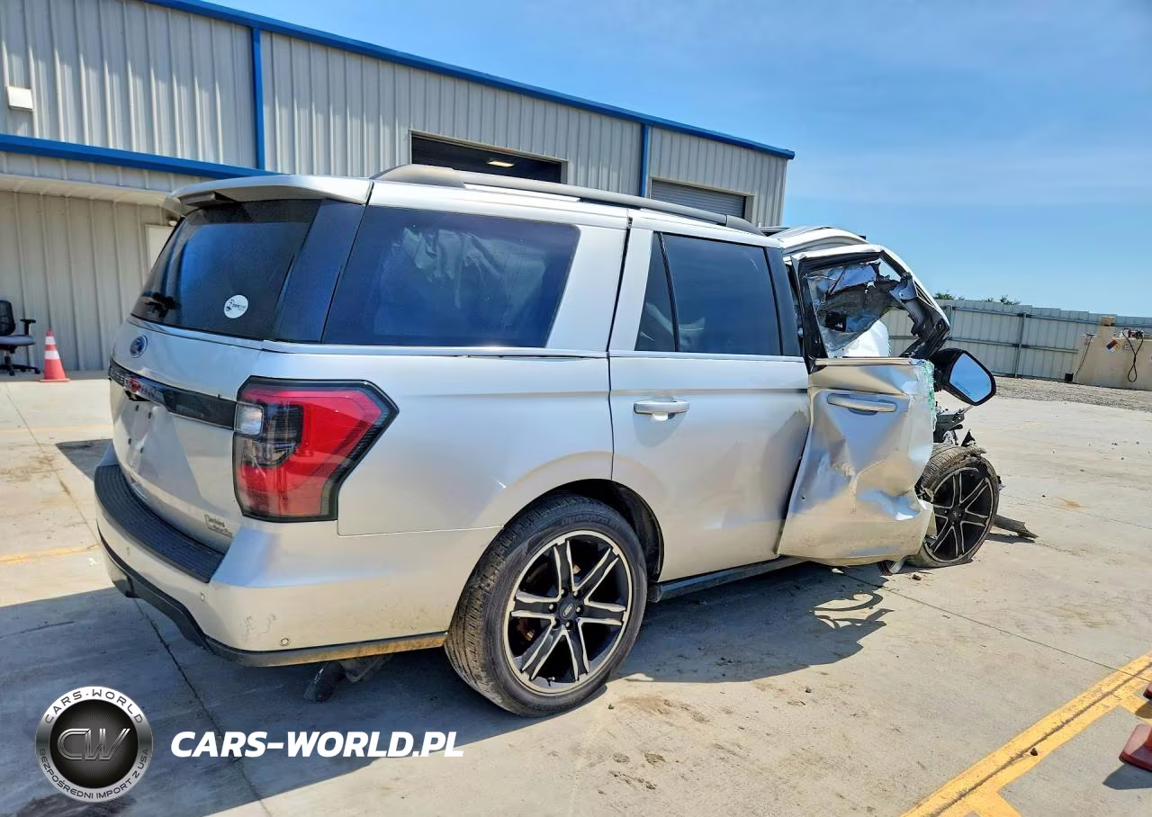 2019 Ford Expedition Limited VIN:1FMJU2AT0KEA65364 - 3