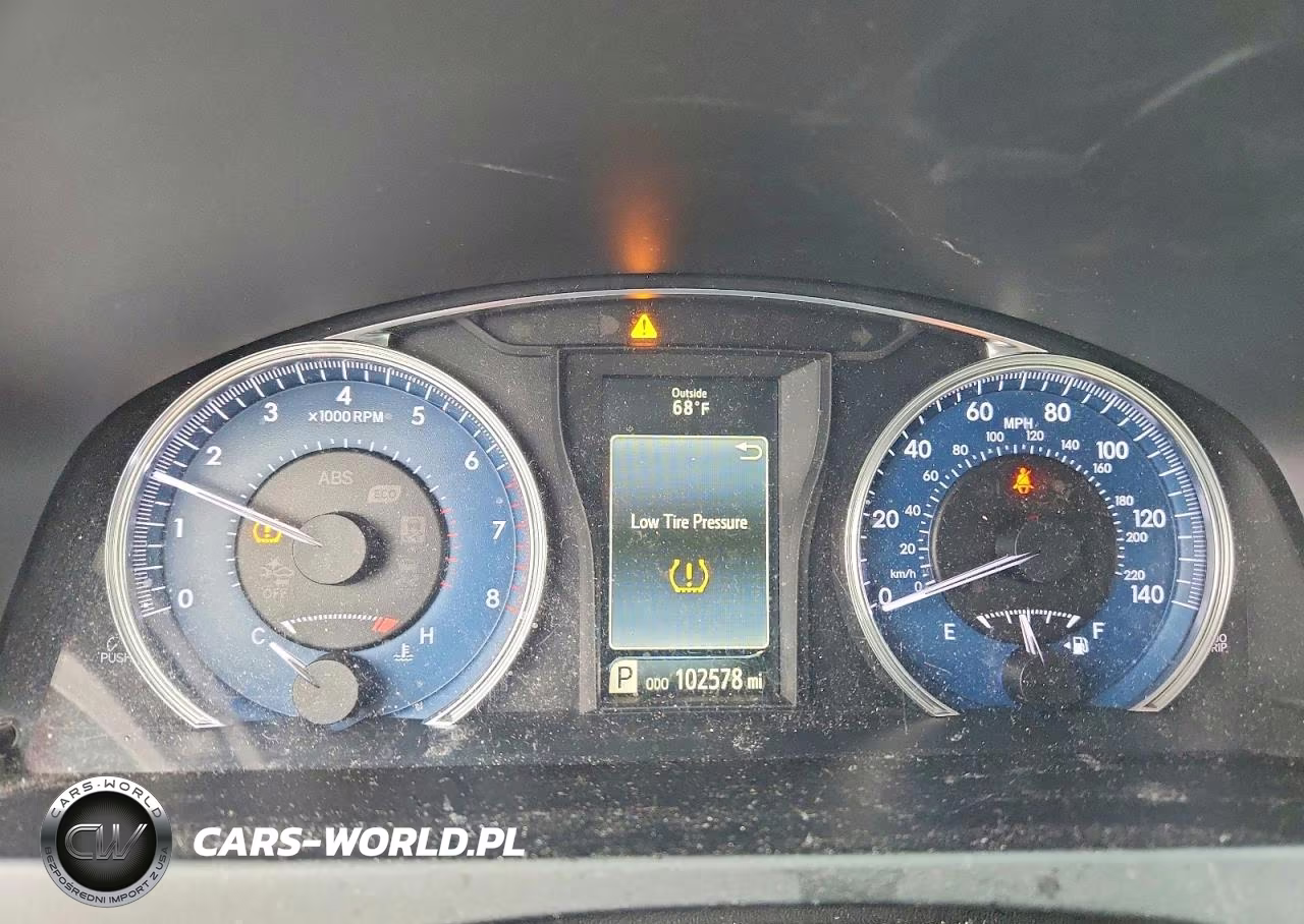 2017 Toyota Camry Le VIN:4T1BF1FK1HU757513 - 9