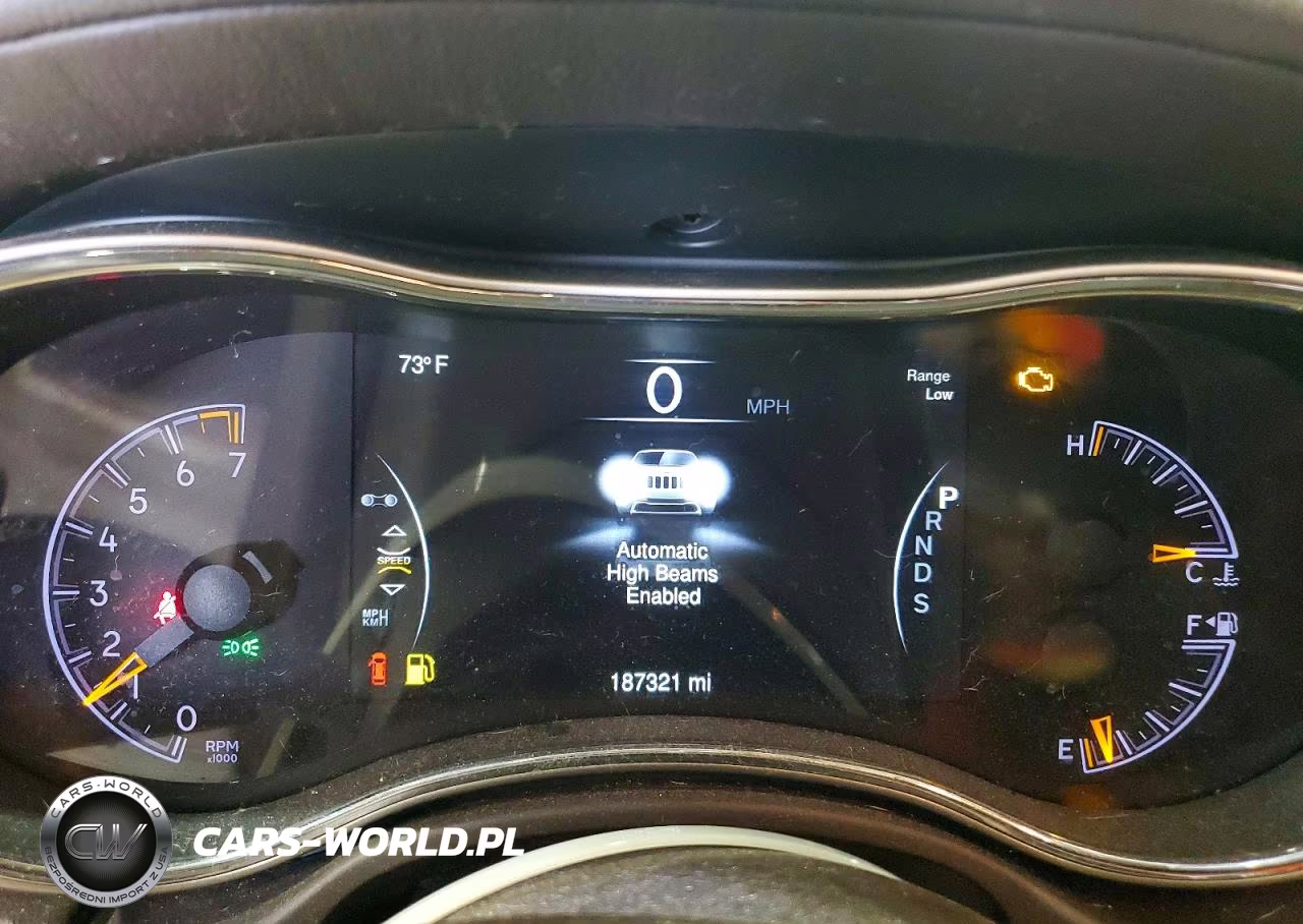 2014 Jeep Grand Cherokee Overland VIN:1C4RJFCG1EC395781 - 9