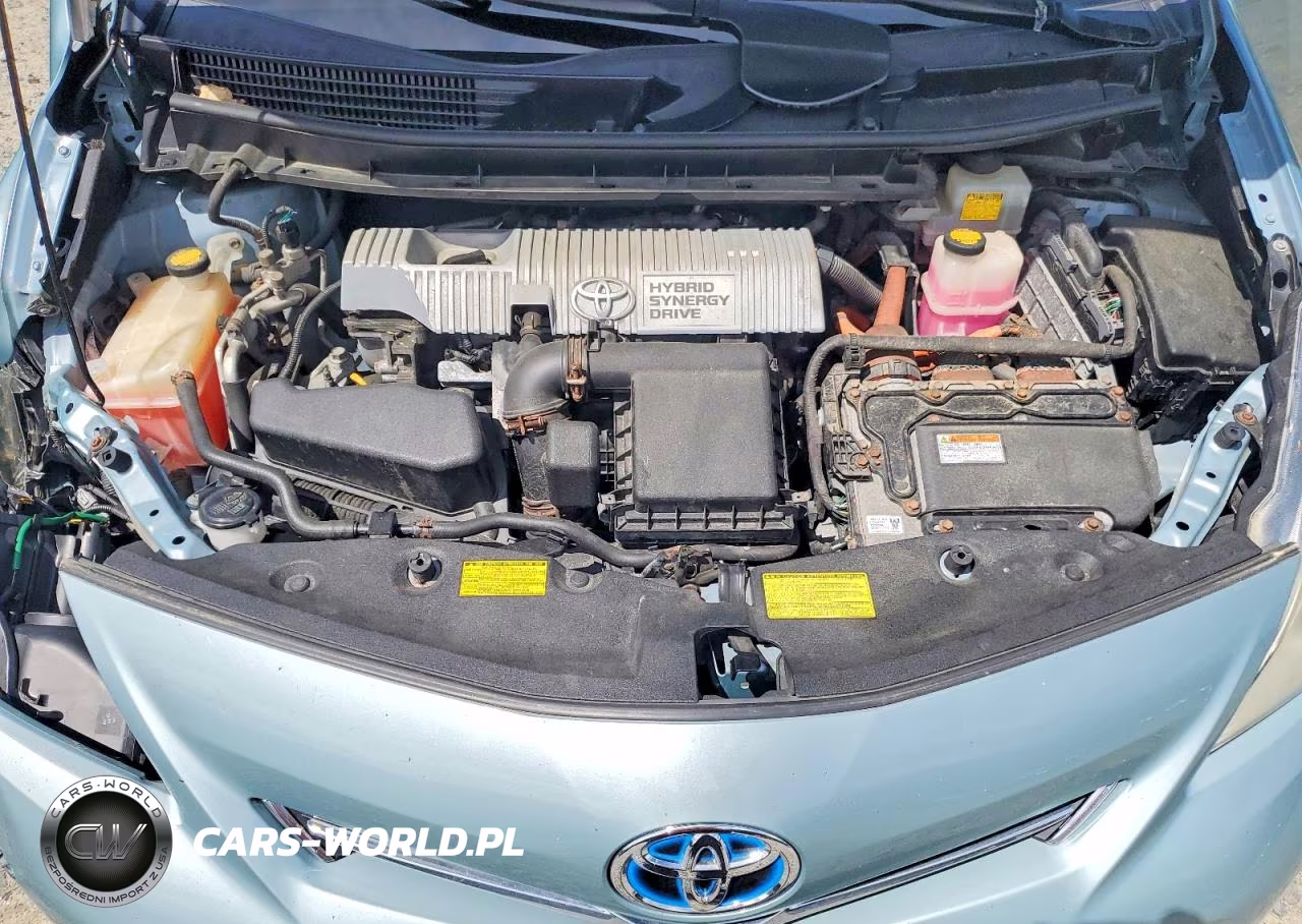 2013 Toyota Prius V Two VIN:JTDZN3EU9D3252694 - 11