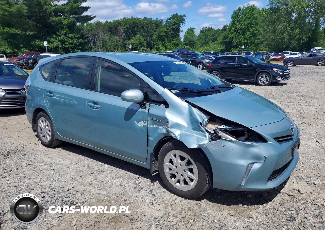 2013 Toyota Prius V Two VIN:JTDZN3EU9D3252694 - 4
