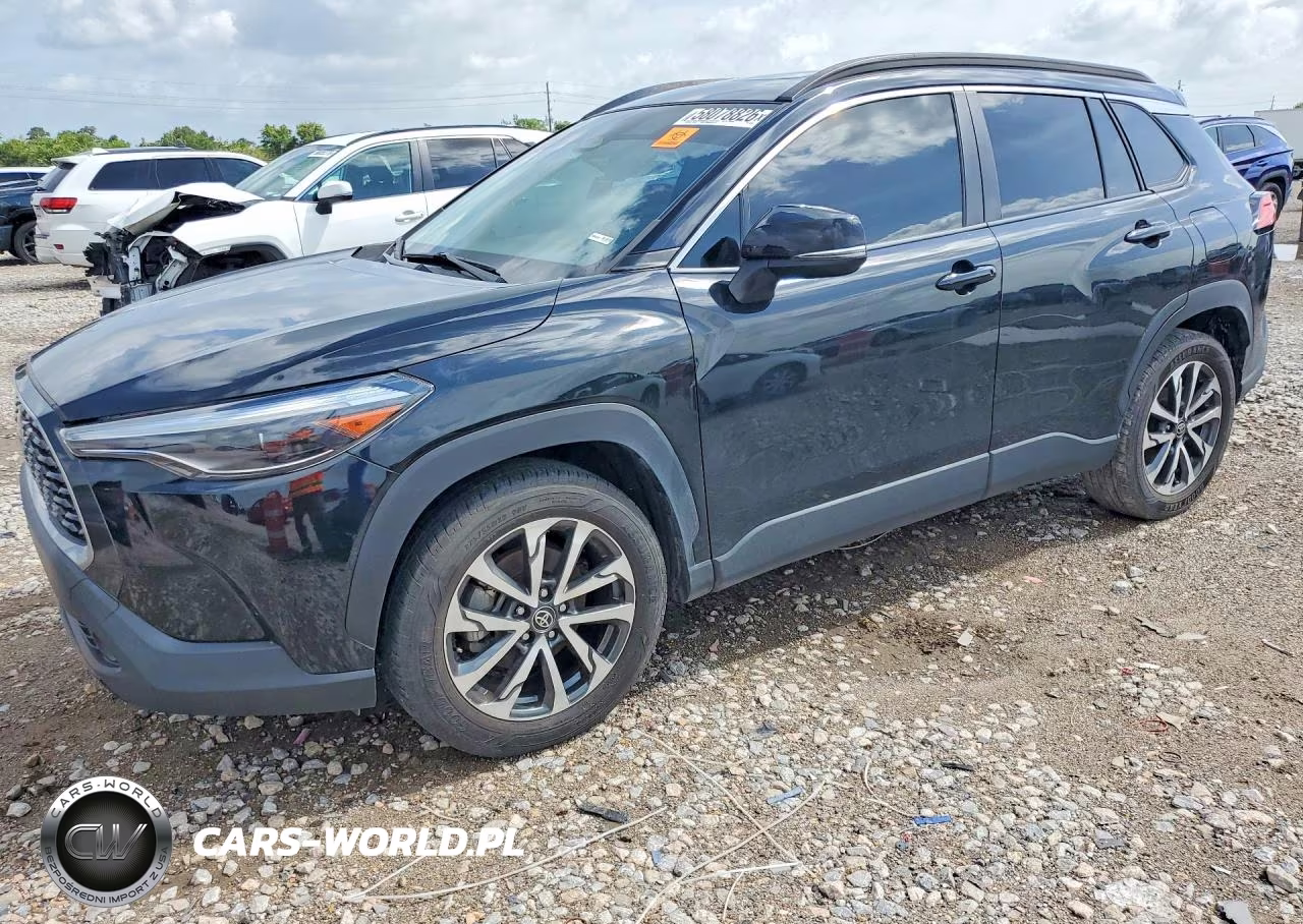 2023 Toyota Corolla Cross Xle – zdjęcie 1 z 12