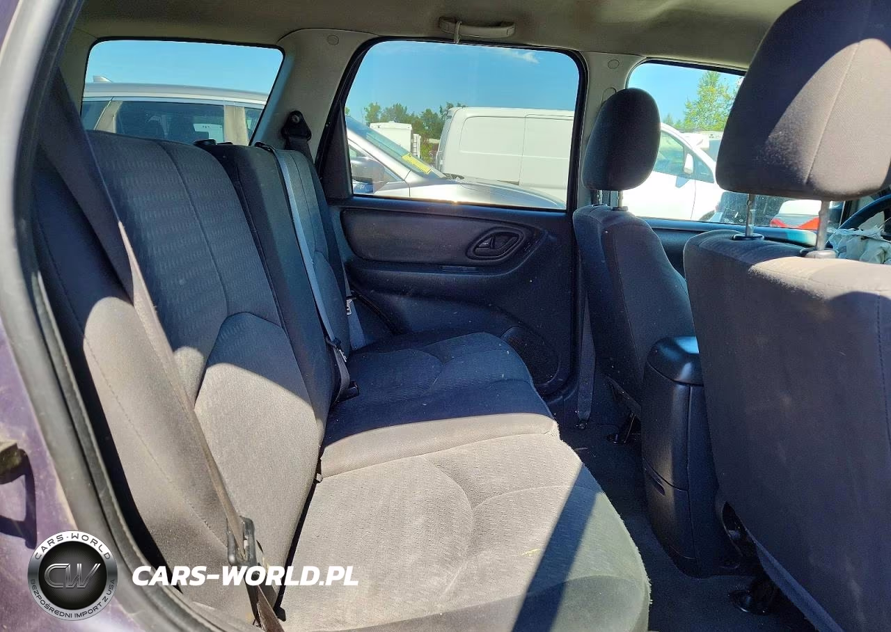 2006 Mazda Tribute I VIN:4F2YZ02Z16KM23395 - 10