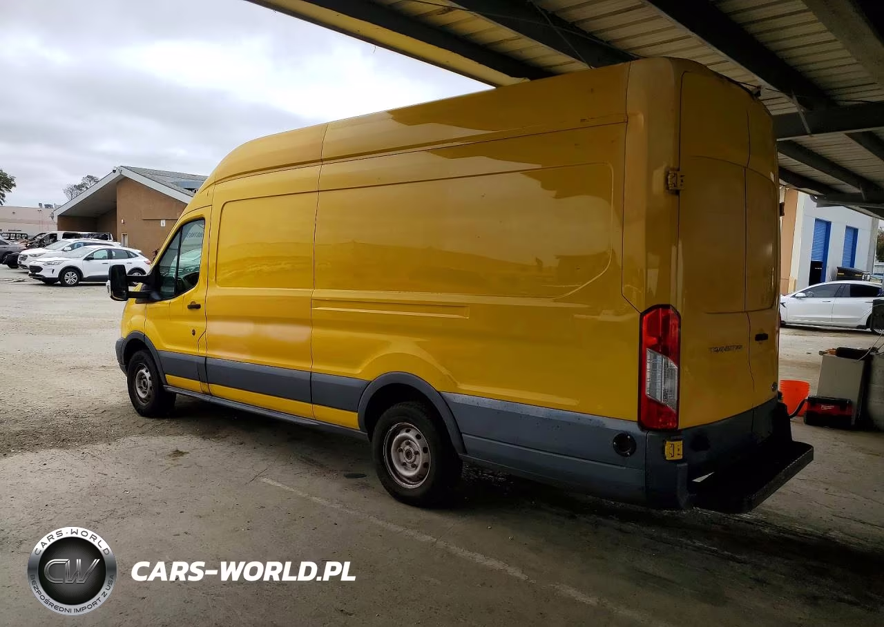 2015 Ford 18 Passenger Van VIN:1FTCR3XM1FKA30120 - 2