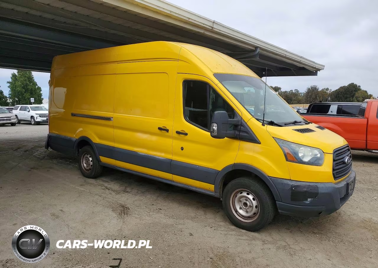 2015 Ford 18 Passenger Van VIN:1FTCR3XM1FKA30120 - 4