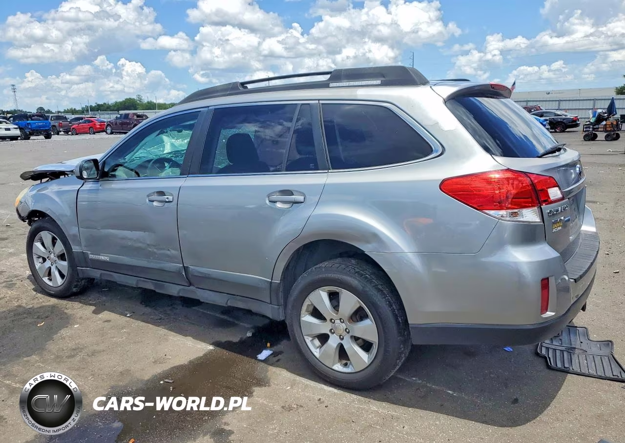 2011 Subaru Outback 2.5I Premium VIN:4S4BRCCC9B3374013 - 2