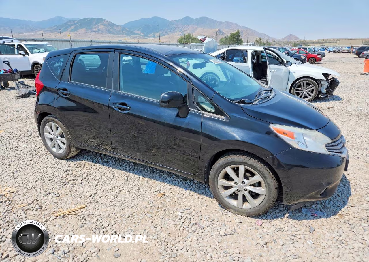 2014 Nissan Versa Note S VIN:3N1CE2CP9EL372744 - 4