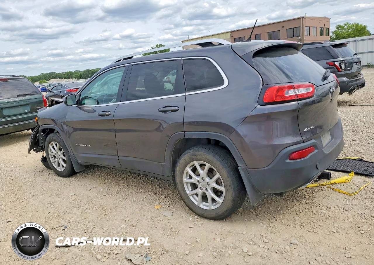 2017 Jeep Cherokee Latitude VIN:1C4PJMCS4HW651902 - 2