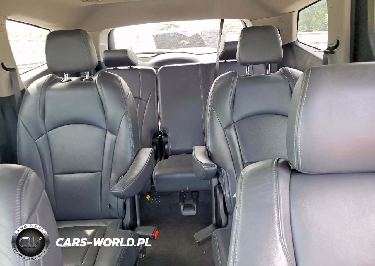 2021 Buick Enclave Premium VIN:5GAEVBKW0MJ146811 - 10