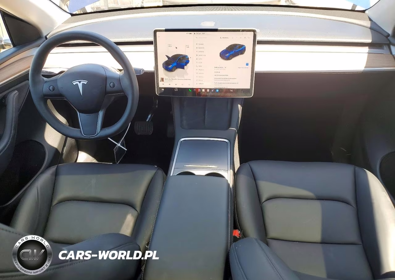 2025 Tesla Model Y VIN:7SAYGDED2SF221835 - 8