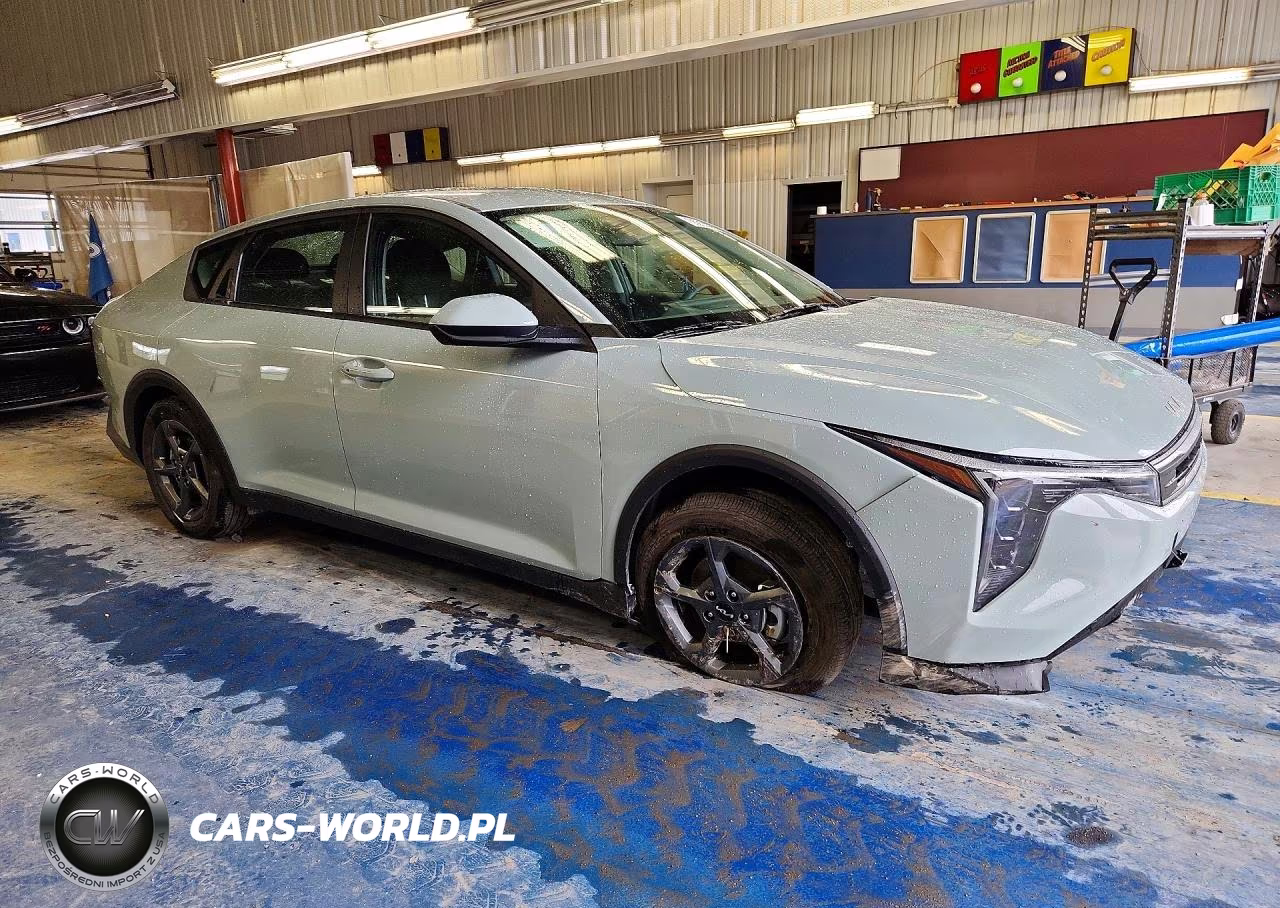 2026 Kia K4 Lxs VIN:3KPFT4DE3TE269412 - 4
